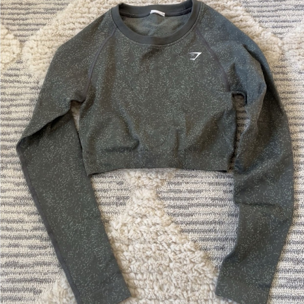 GYMSHARK LONGSLEEVE